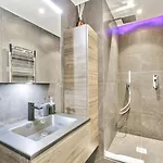 69 - Authentic Parisian Home
